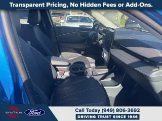 Ford Mustang Mach-E 2026 Select 4dr SUV