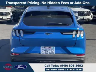Ford Mustang Mach-E 2026 Select 4dr SUV