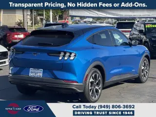 Ford Mustang Mach-E 2026 Select 4dr SUV