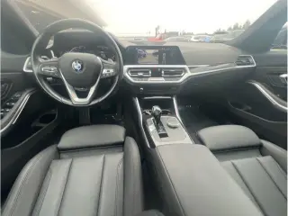 BMW 3 Series 2019 330i 4dr Sedan