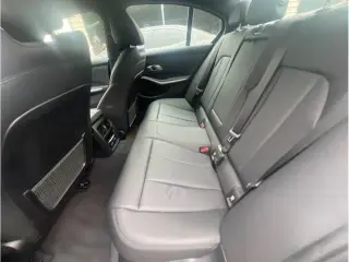 BMW 3 Series 2019 330i 4dr Sedan