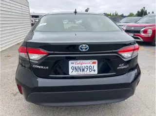 Toyota Corolla Hybrid 2024 SE 4dr Sedan