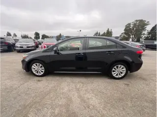 Toyota Corolla Hybrid 2024 SE 4dr Sedan