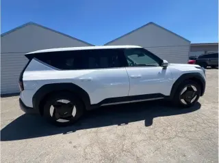 Kia EV9 2024 Light Long Range 4dr SUV