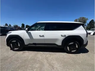 Kia EV9 2024 Light Long Range 4dr SUV