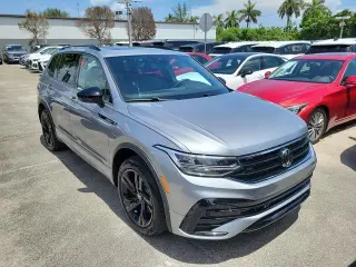 Volkswagen Tiguan 2024 AWD SE R-Line Black 4Motion 4dr SUV