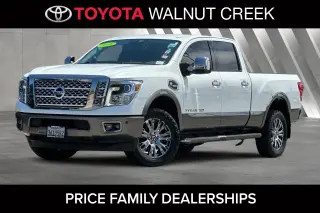 Nissan Titan XD 2018 4x4 Platinum Reserve 4dr Crew Cab (Diesel)