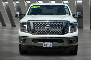 Nissan Titan XD 2018 4x4 Platinum Reserve 4dr Crew Cab (Diesel)