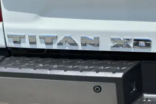 Nissan Titan XD 2018 4x4 Platinum Reserve 4dr Crew Cab (Diesel)
