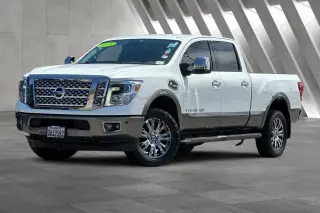 Nissan Titan XD 2018 4x4 Platinum Reserve 4dr Crew Cab (Diesel)