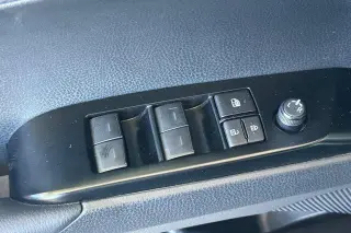 Toyota Camry 2025 SE 4dr Sedan