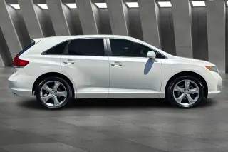 Toyota Venza 2012 AWD LE V6 4dr Crossover