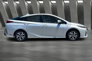 Toyota Prius Prime 2018 Advanced 4dr Hatchback
