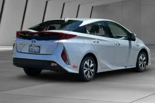 Toyota Prius Prime 2018 Advanced 4dr Hatchback