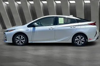 Toyota Prius Prime 2018 Advanced 4dr Hatchback