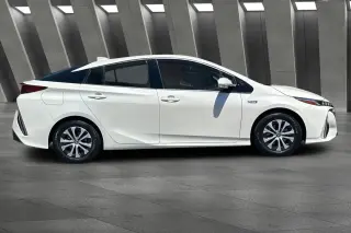 Toyota Prius Prime 2020 XLE 4dr Hatchback