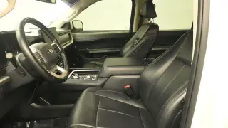 Ford Expedition MAX 2022 4x4 XLT 4dr SUV
