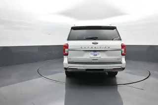 Ford Expedition MAX 2022 4x4 XLT 4dr SUV