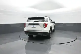 Ford Explorer 2024 AWD XLT 4dr SUV