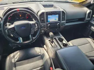 Ford F-150 2018 4x4 Raptor 4dr SuperCrew 5.5 ft. SB