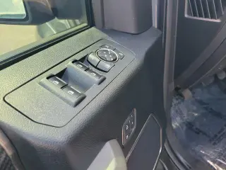 Ford F-150 2018 4x4 Raptor 4dr SuperCrew 5.5 ft. SB