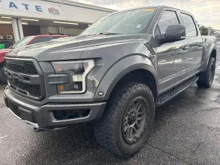 Ford F-150 2018 4x4 Raptor 4dr SuperCrew 5.5 ft. SB