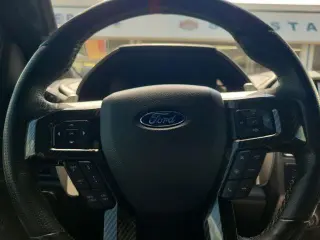 Ford F-150 2018 4x4 Raptor 4dr SuperCrew 5.5 ft. SB