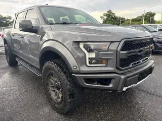 Ford F-150 2018 4x4 Raptor 4dr SuperCrew 5.5 ft. SB