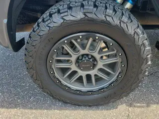 Ford F-150 2018 4x4 Raptor 4dr SuperCrew 5.5 ft. SB
