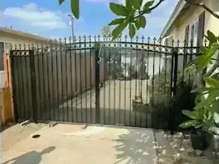 SON&FATHERS IRON WORK