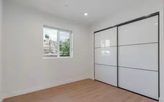 Beautiful 2 Bed Apt in