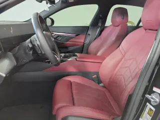 2024 BMW i5