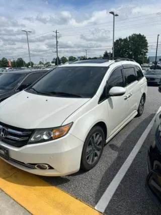 Honda Odyssey 2015 Touring 4dr Mini-Van