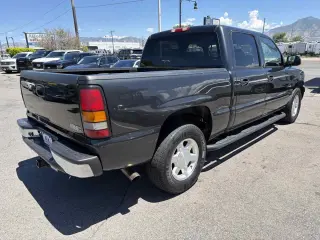 2004 GMC Sierra 1500 Crew Cab SLE