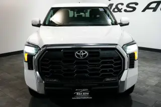 2022 Toyota Tundra 4WD SR5