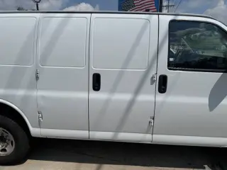 2019 Chevrolet Express 2500
