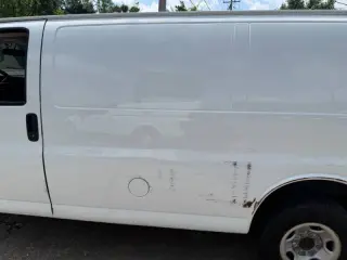 2019 Chevrolet Express 2500