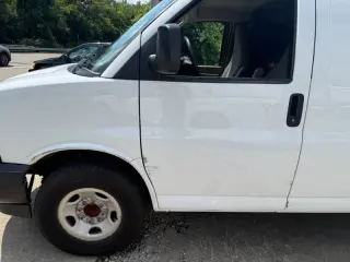 2019 Chevrolet Express 2500
