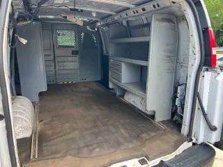 2018 Chevrolet Express 2500