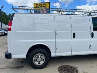 2018 Chevrolet Express 2500