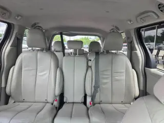 2012 Toyota Sienna
