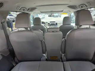 2012 Toyota Sienna