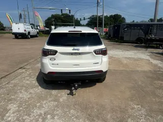 2017 Jeep Compass