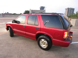 2000 CHEVROLET BLAZER