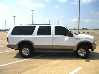 2004 FORD EXCURSION