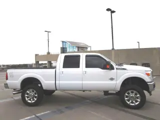 2011 FORD F250 SUPER DUTY CREW CAB