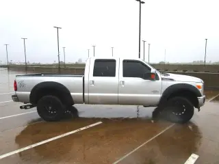 2011 FORD F250 SUPER DUTY CREW CAB