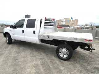 2005 FORD F350 SUPER DUTY CREW CAB