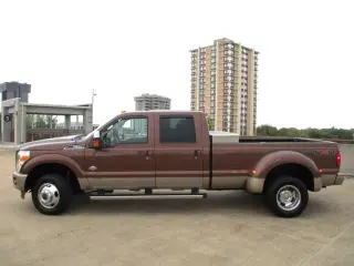 2011 FORD F350 SUPER DUTY CREW CAB