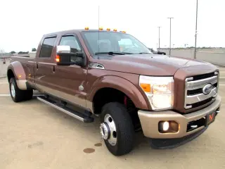 2011 FORD F350 SUPER DUTY CREW CAB